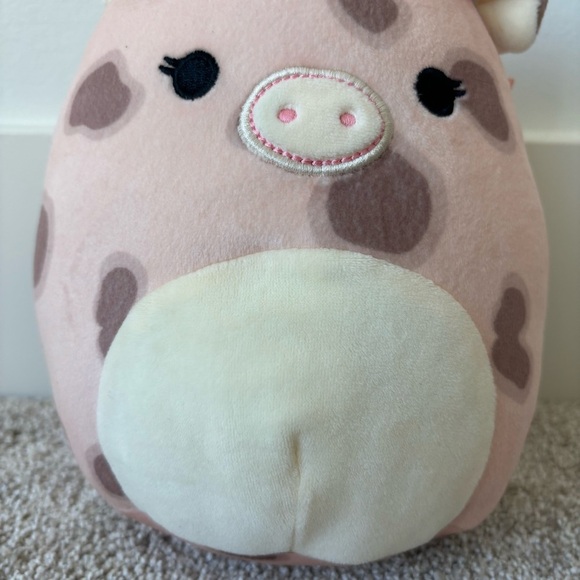 Squishmallow Aquitaine The Pig Floral Crown Pink Farm Plush Toy Stuffed Animal - Picture 3 of 6
